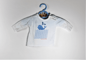 shirtje wit met blauw walvisje maatje 50 gks