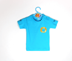 turquoise shirtje met printje en tekst wild baby maatje 74