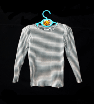 Name it shirtje groen en gebroken wit gestreept maatje 104