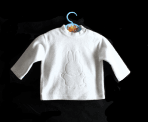 Nijntje truitje wit met lange mouwen maatje 68