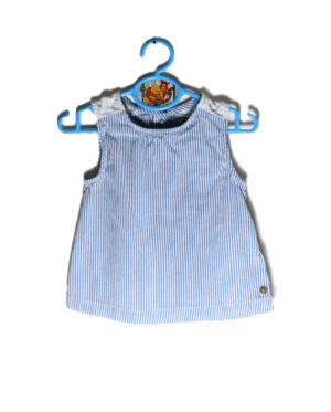 JBC mouwloos shirtje met dunne blauwe en witte strepen maatje 92