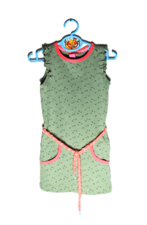 B.Nosy jurkje groen met oranje accenten maatje 98/104